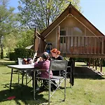 Le Nid Du Parc Campsite Villars-les-Dombes