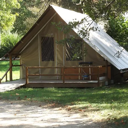 Le Nid Du Parc 4*