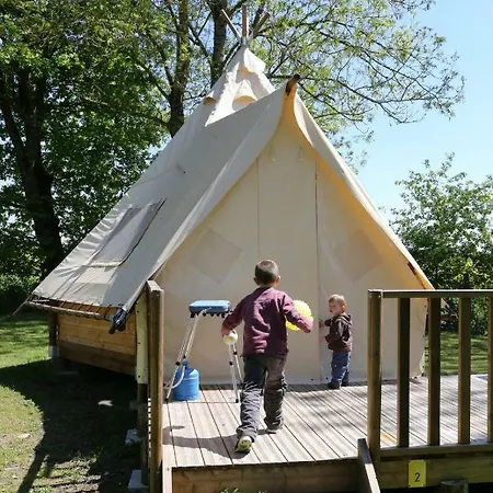 Le Nid Du Parc 4*