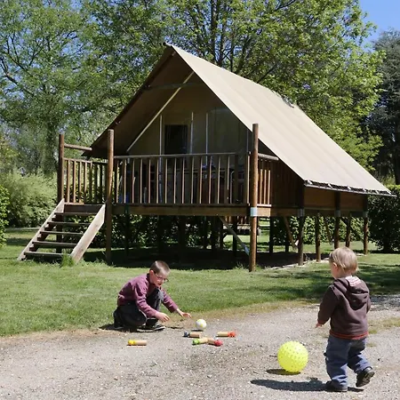 Le Nid Du Parc 4*