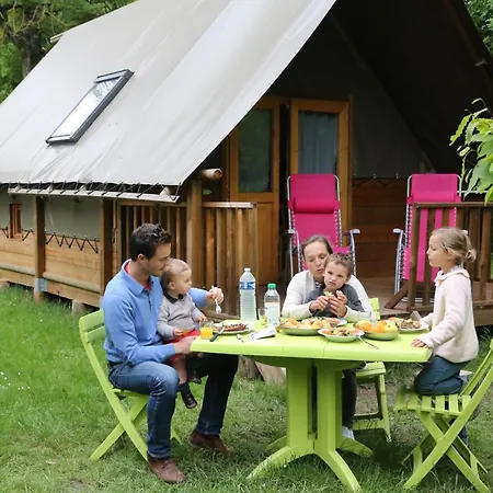 Le Nid Du Parc 4*