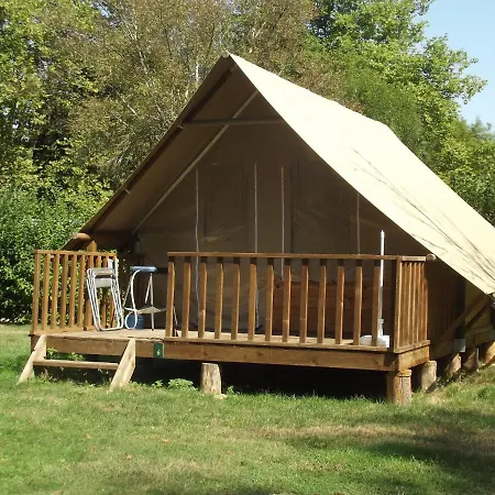 Camping Le Nid Du Parc 4*
