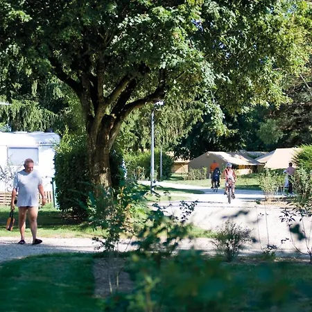 Le Nid Du Parc Campsite Villars-les-Dombes