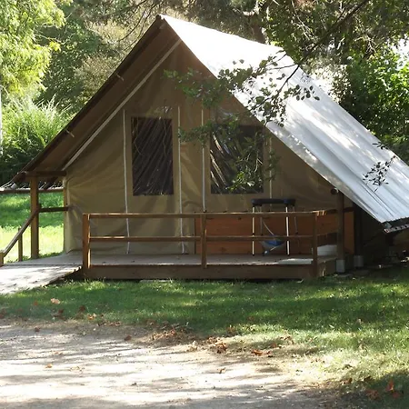 Le Nid Du Parc 4*