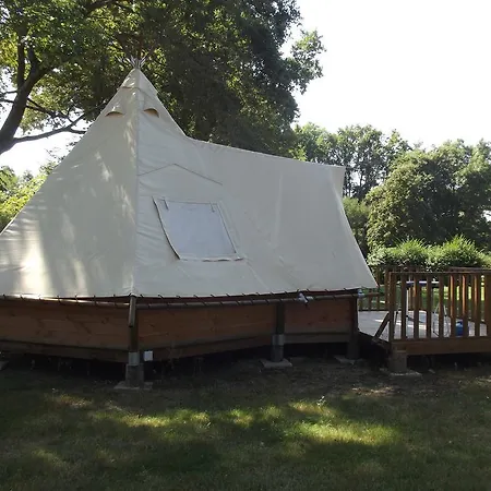 Le Nid Du Parc Campsite Villars-les-Dombes