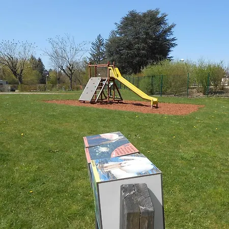 Campsite Le Nid Du Parc 4*